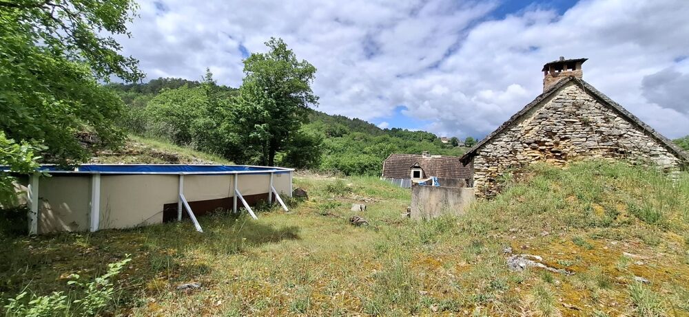 Vente Maison LES FARGES (24) : Maison 80 m2, terrain  de 12 339 m2 Les farges