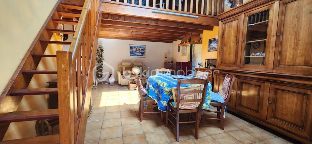MAISON DE 94 M2, GRAND GARAGE ET TERRAIN DE 833 M2