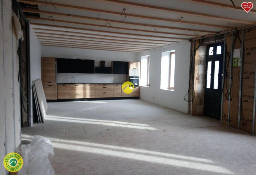 BELLE MAISON EN COURS DE RENOVATION