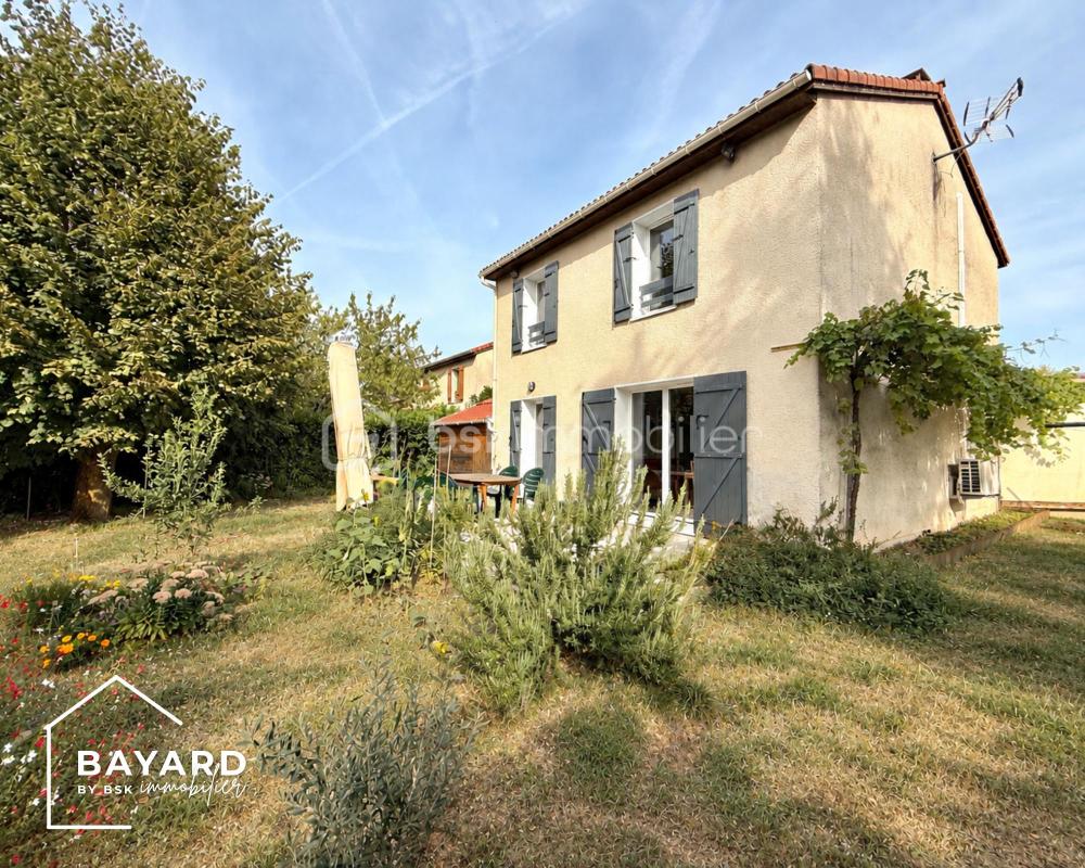 Vente Maison GENAS HYPER CENTRE – Jolie maison individuelle au calme et sans vis-à-vis Genas