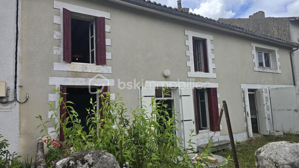 Opportunité ! Maison à rénover, de 102 m², deux chambres, Terrain, garage