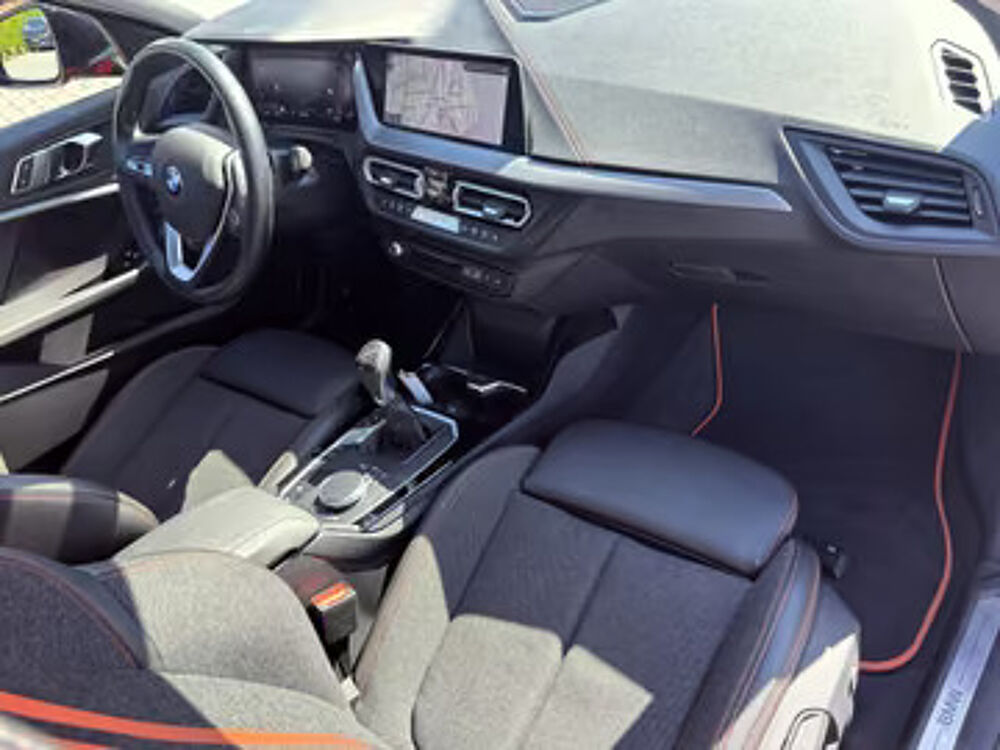 S&eacute;rie 1 118i Sport Line Matrix LED Virtual Cockpit Navi Pano SHZ 2022 occasion 33000 Bordeaux