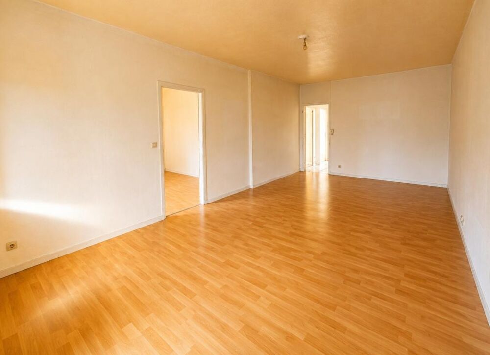 HAYANGE  97 m² à rénover  3 chambres  Stationnement  Investissement ou projet de rénovation