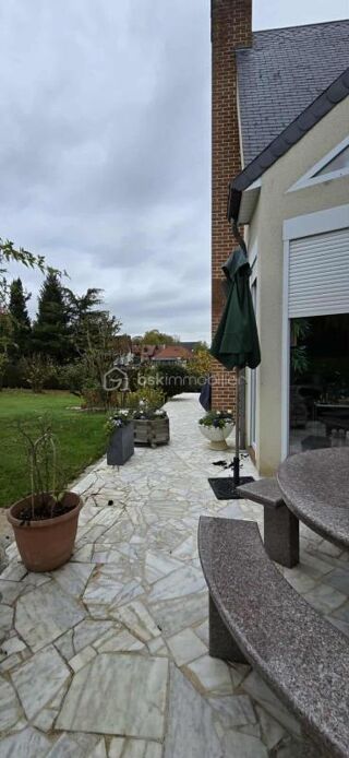  Maison � vendre 5 pi�ces 221 m�