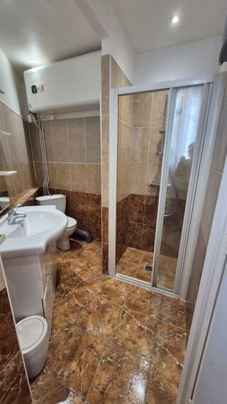  Appartement à louer 3 pièces 67 m²