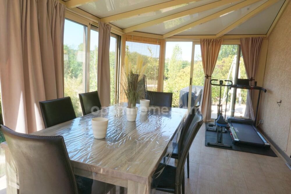 Vente Maison Maison à vendre avec 4 chambres et garage double Rioz