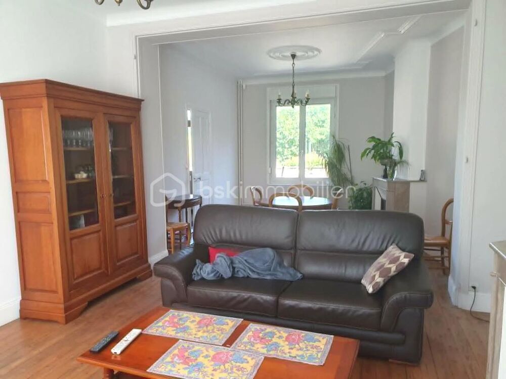 BELLE MAISON 3 CH JARDIN GARAGE