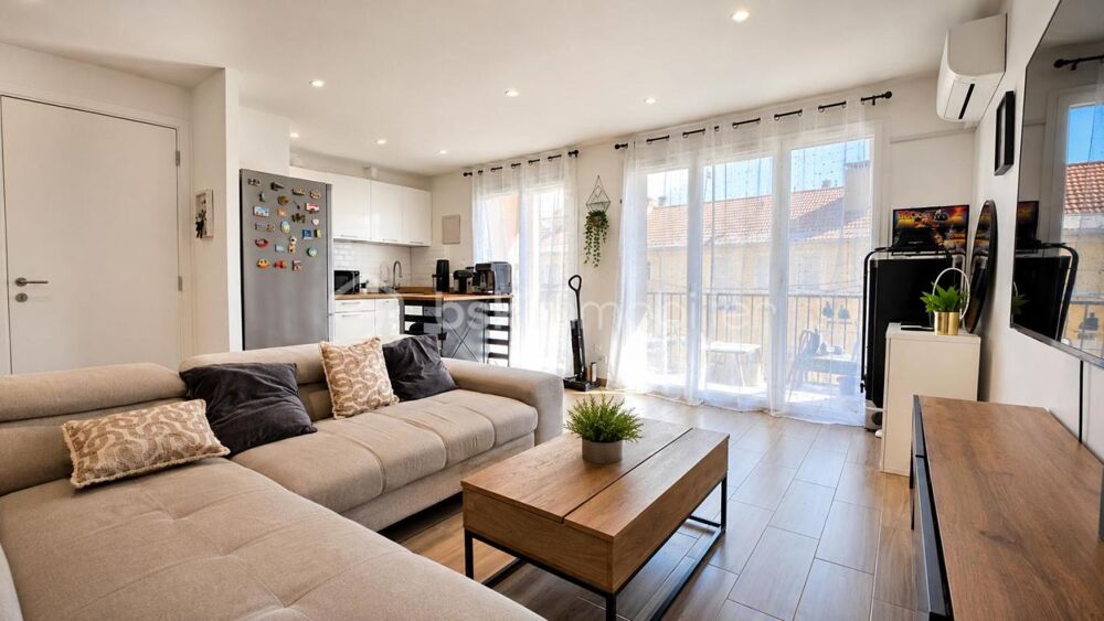 Vente Appartement T3 traversant avec deux balcons – lumineux – climatisation – cave – faibles charges La seyne sur mer