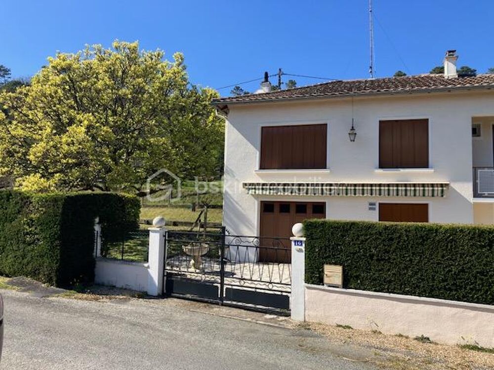 Maison 3 chambres avec jardin de 700m2