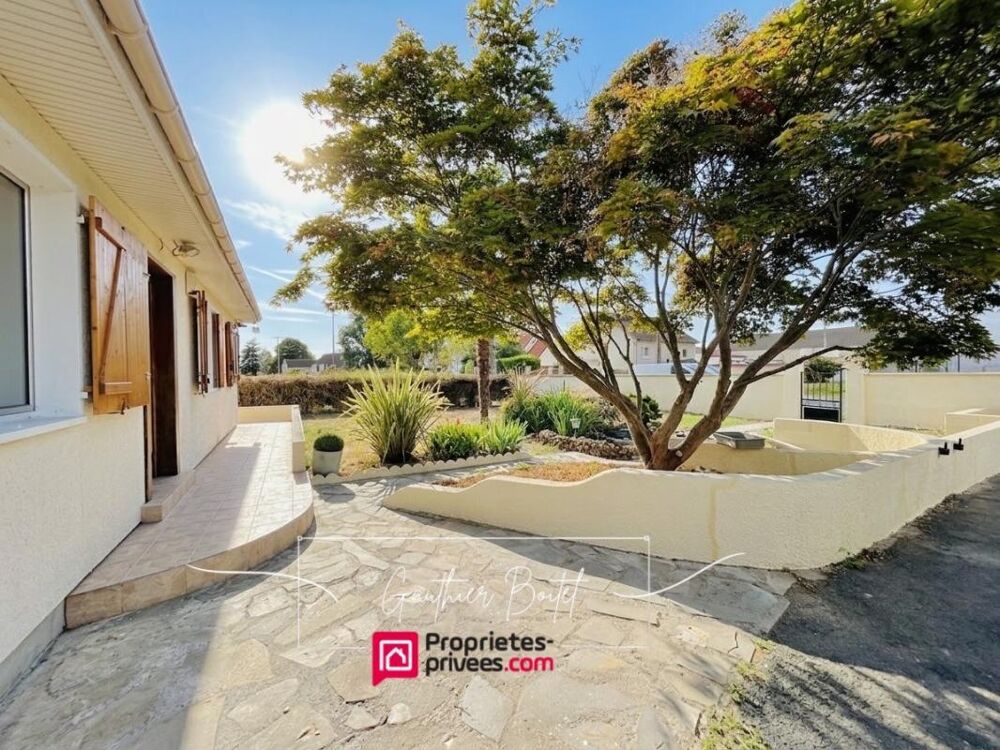 Vente Maison Maison Guerard 6 pièce(s) 4 chambres 120 m2 Guerard