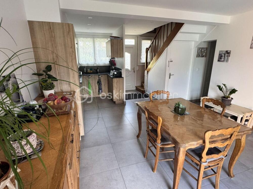 Le Mans  Maison familiale au calme avec potentiel et bel extérieur