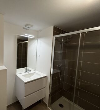  Appartement à louer 2 pièces 41 m²