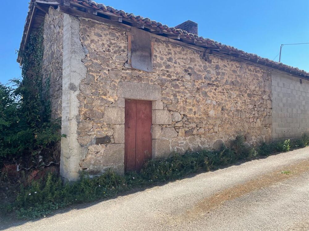 Vente Terrain A Cognac la Forêt -Terrain  à bâtir de 1060 m2 avec un vrai potentiel d'aménagement Cognac la foret