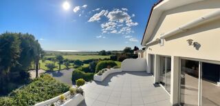  Maison � vendre 4 pi�ces 165 m�