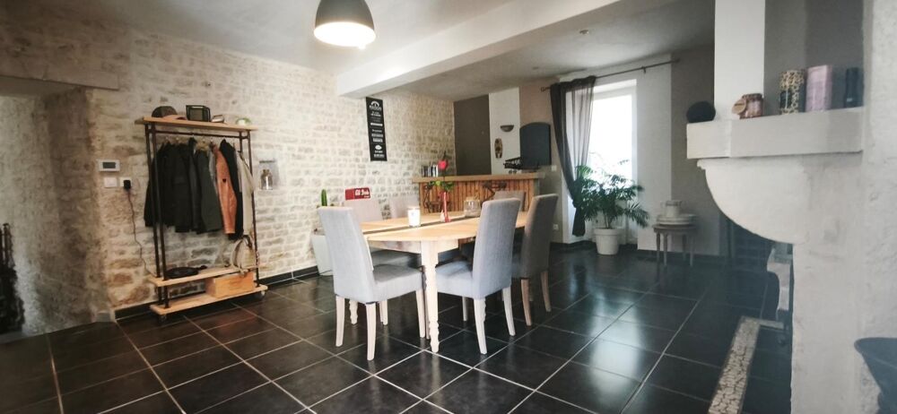 Vente Maison Vouillé – Maison de caractère 150 m² – Terrain arboré de 1100 m² – Coup de cœur assuré Vouille