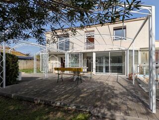  Maison � vendre 8 pi�ces 146 m�