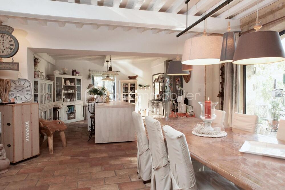 � vendre  Maison Vers-Pont-du-Gard (30210)