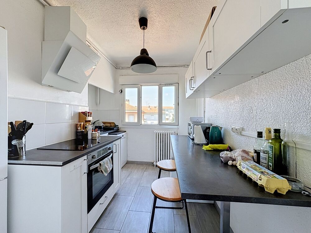 Location Appartement Chambre meublée en colocation – Proche universités et commodités Nimes