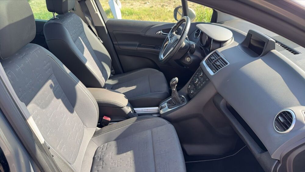 Meriva 1.4 i Turbo EcoFlex 120 Cosmo 2014 occasion 11000 Carcassonne