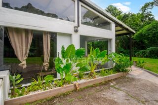  Immeuble � vendre 11 pi�ces 285 m�