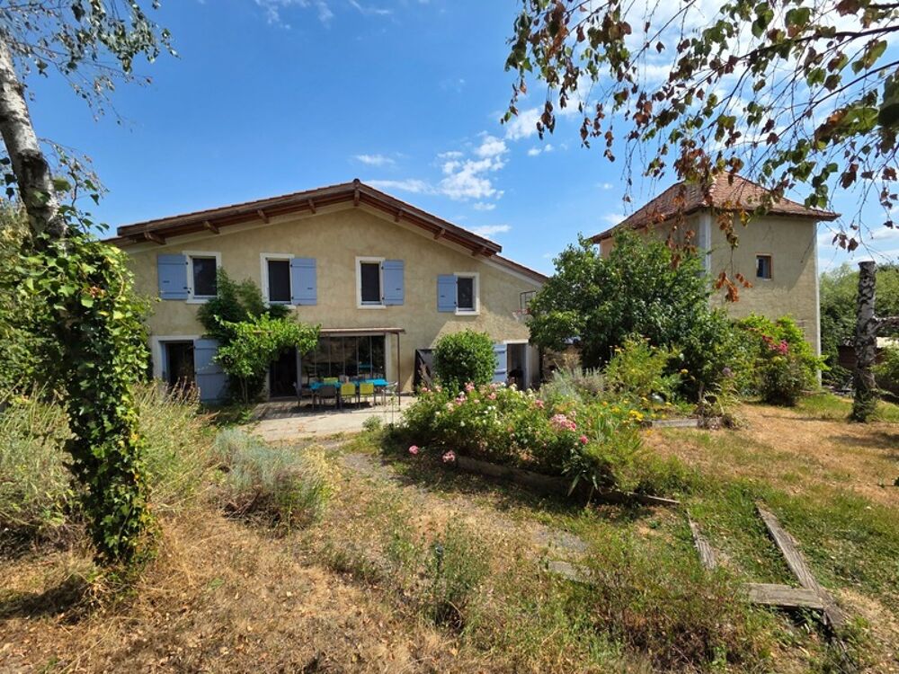 Maison 7 pièces 163 m² · à Glaine Montaigut · 163 m² · 345 000 €