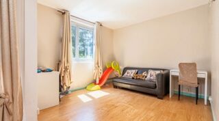  Appartement � vendre 4 pi�ces 69 m�