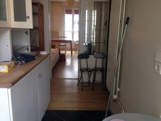  Appartement à louer 4 pièces 61 m²