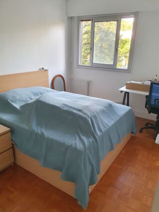  Appartement à louer 4 pièces 90 m²