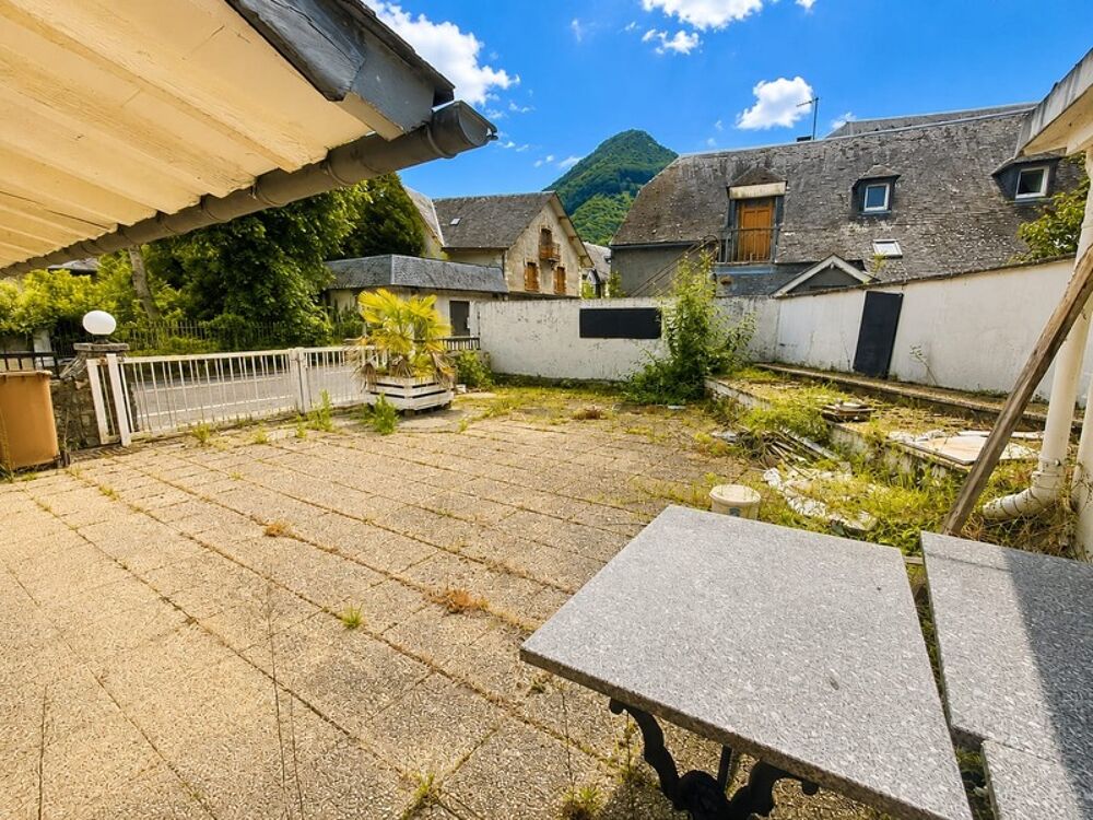 Ancien hôtel avec fort potentiel