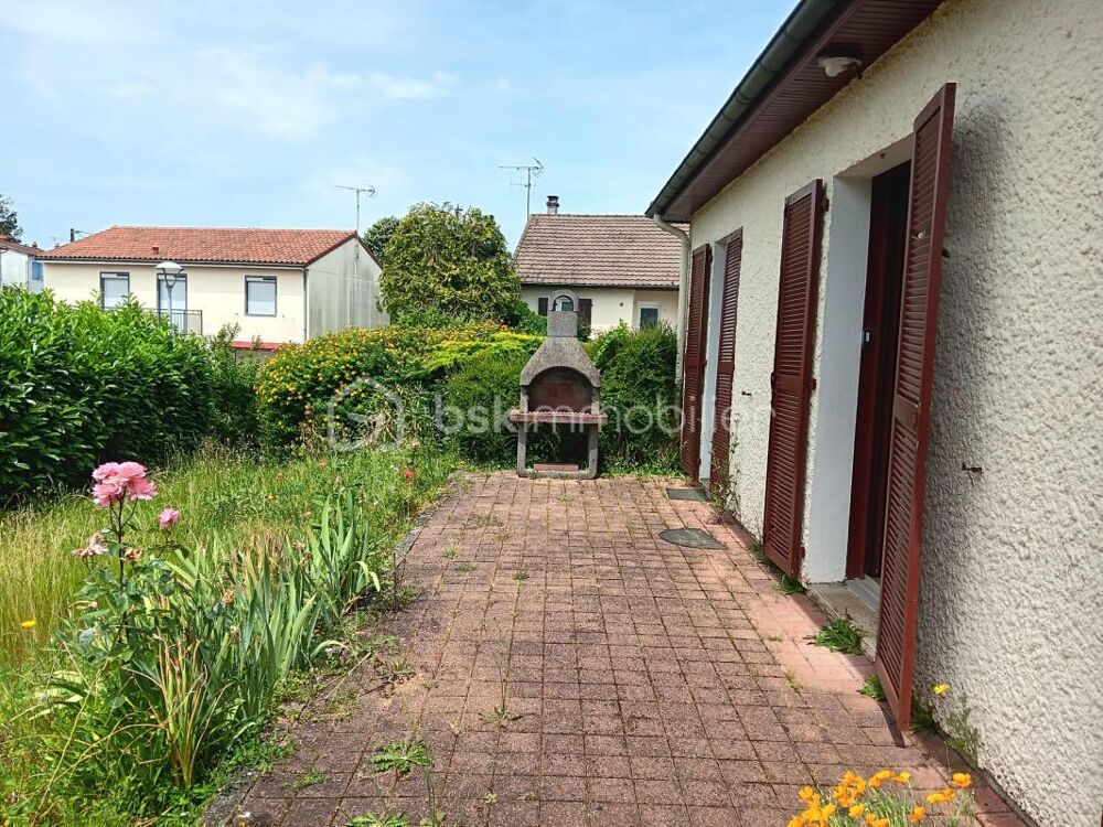 Maison coup de coeur avec vue dégagée à Civray