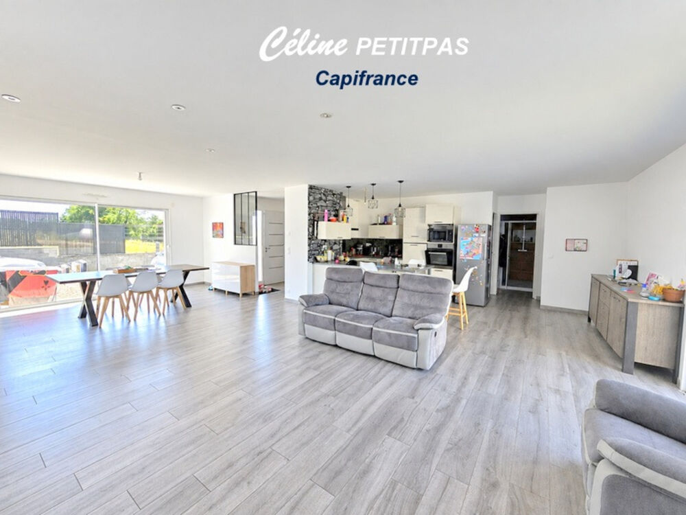 Vente Maison Maison contemporaine de plain-pied – 2021 – Saint-Maugan – 6 pièces – 136 m² habitables – terrain de 1 500 m² Saint maugan