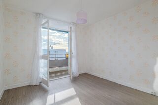  Appartement � vendre 4 pi�ces 66 m�