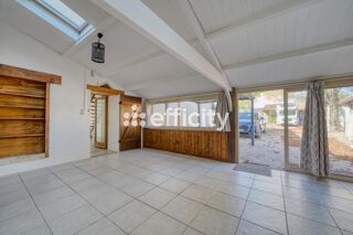  Maison à vendre 14 pièces 260 m²