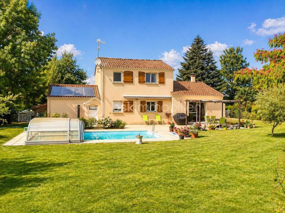 ? MAISON FAMILIALE AVEC PISCINE  119,5 m²  TERRAIN 2 940 m²  LE TALLUD (79200)
