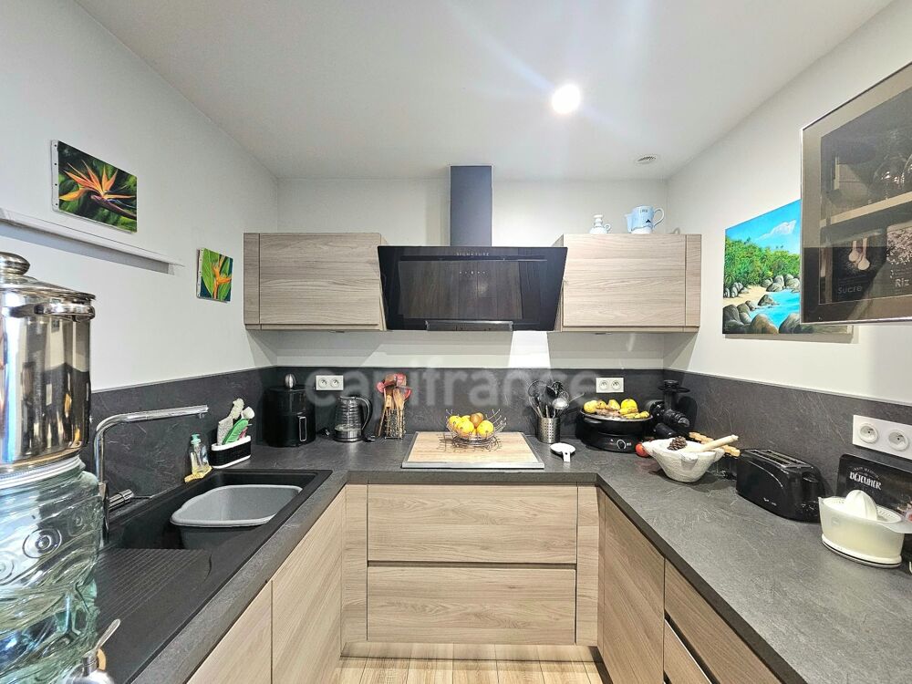 Vente Appartement Appartement T3 de 73m2, rénové et fonctionnel, vue mer à Pietranera, SAN MARTINO DI LOTA (20200) San martino di lota