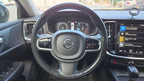 V60 2.0 D4 190 Geartronic8 Momentum - Automatique 2019 occasion 83310 Cogolin
