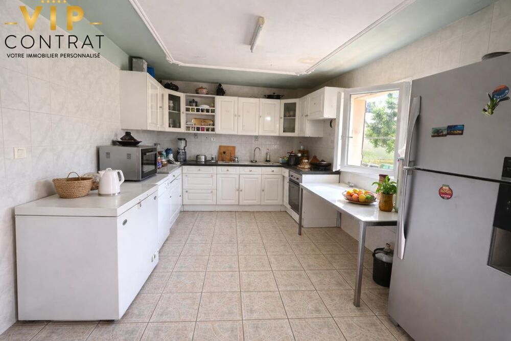 EXCLUSIVITES - RARE À STAINS -Maison 196 m² + Dépendance - 6 chambres - Fort potentiel