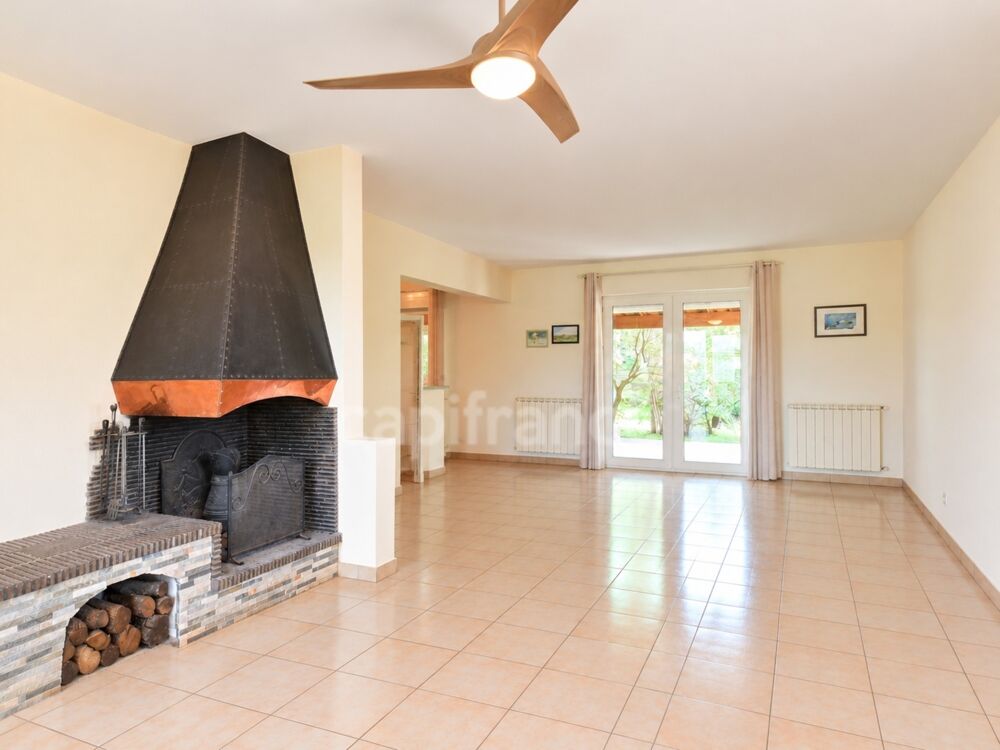 Vente Maison Maison à vendre 5 pièces MONTARNAUD (34) terrain de 2000m2 avec piscine sans vis à vis Montarnaud
