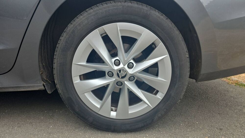 Octavia 1.5 eTSI 116 DSG7 Selection - Premi&egrave;re main Garantie constru 2024 occasion 59650 Villeneuve D Ascq
