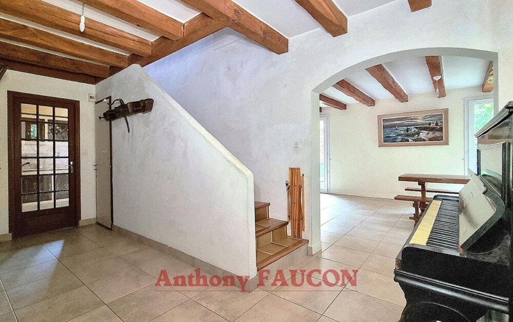 Maison Landeronde 7 pièce(s) 162 m2