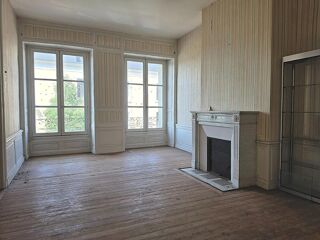  Immeuble à vendre 10 pièces 259 m²