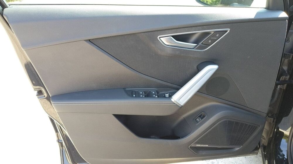 Q2 I 35 TFSI 150 S line Plus - Entretien constructeur Toit ouvr 2021 occasion 62880 Pont A Vendin