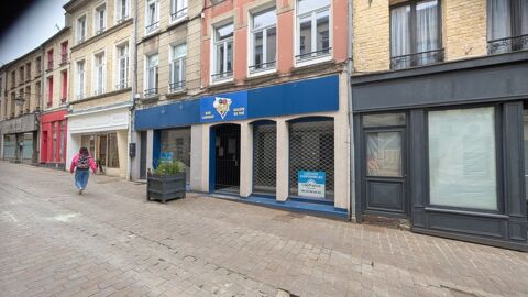   À LOUER – LOCAL COMMERCIAL AU CŒUR DU CENTRE HISTORIQUE DE SAINT-OMER(62) 