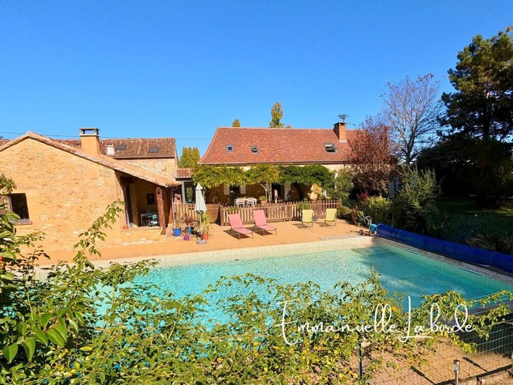 Maison 10 pièces 240 m² · à Cours de Pile · 240 m² · 499 000 €