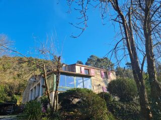  Maison � vendre 9 pi�ces 221 m�