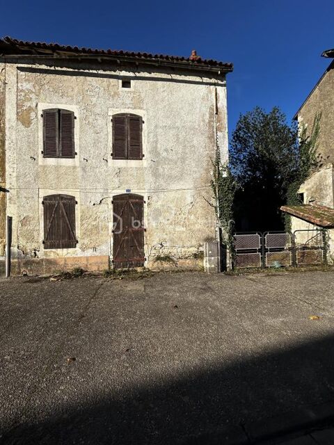   Maison � r�nover, cour et grange 2Min N10/ 30Min de Poitiers Maison - 5 pi�ce(s) - 110 m�