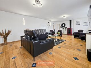  Maison à vendre 10 pièces 226 m²