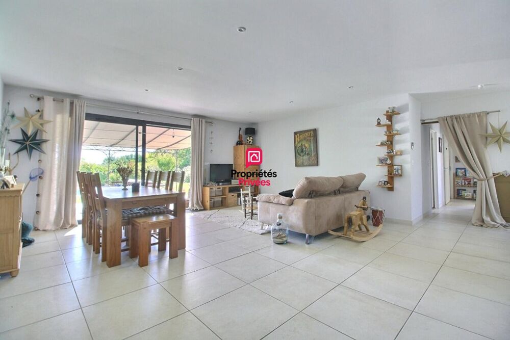 Maison 127 m² avec 4 chambres + piscine à Vacquières