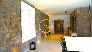  Villa � vendre 8 pi�ces 266 m�