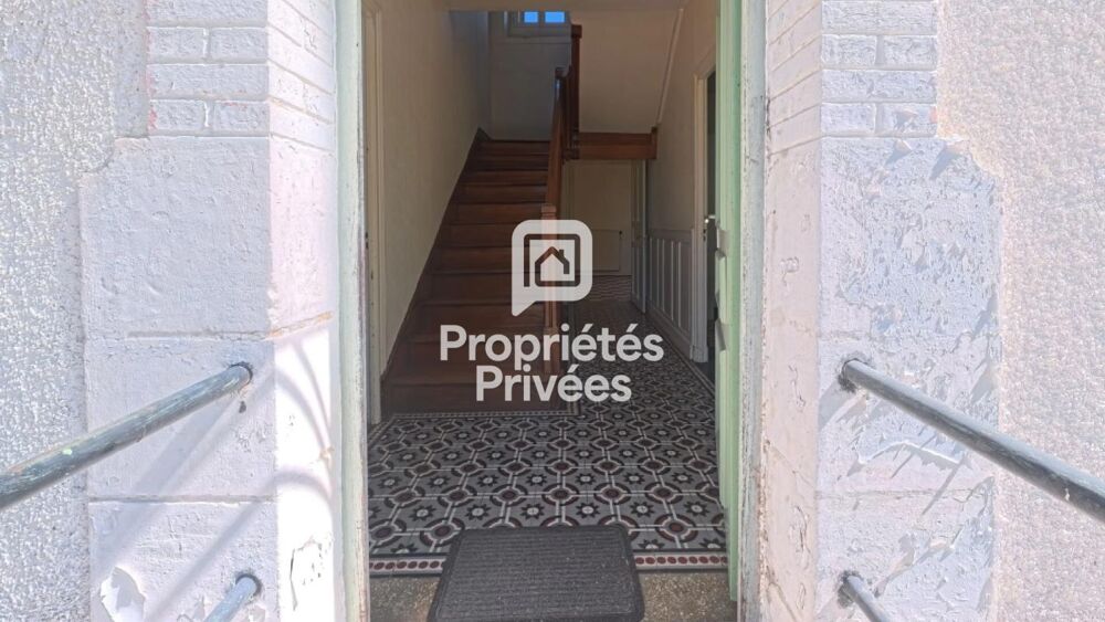 NONTRON (24300) --- MAISON DES ANNÉES 30 AU CHARME PRÉSERVÉ ---